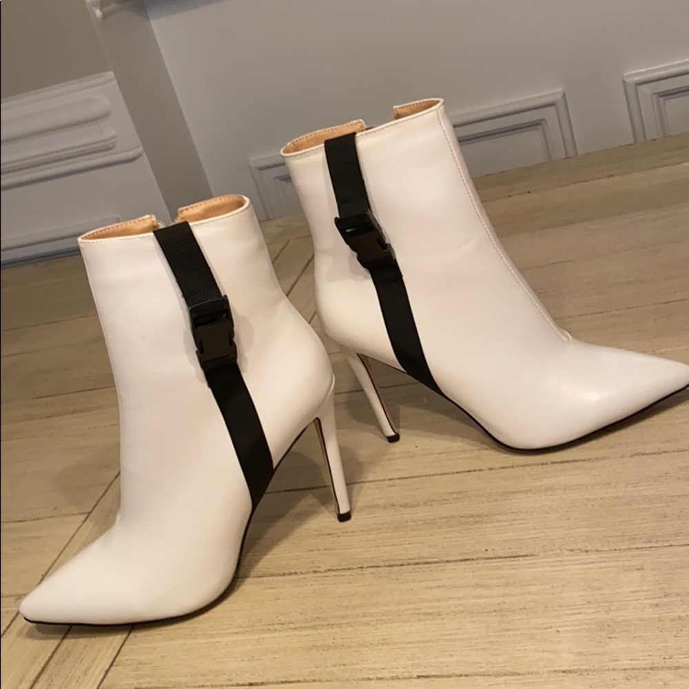Ankle boots